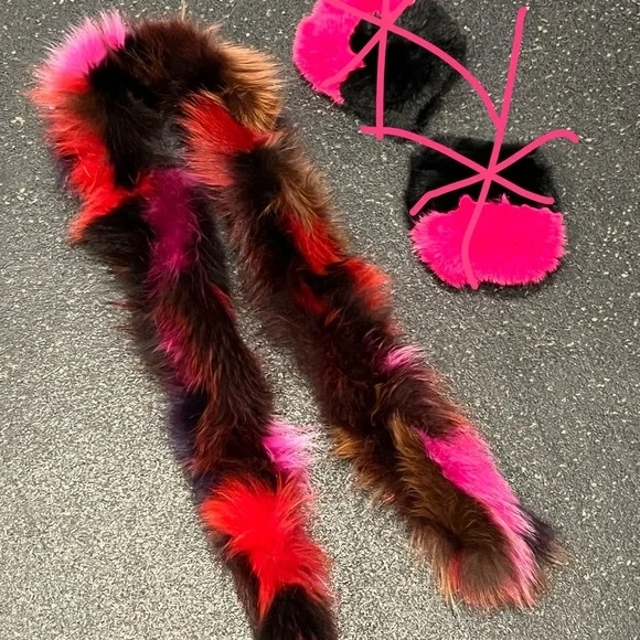 Colorful Fox Fur Scarf - Picture 7 of 7